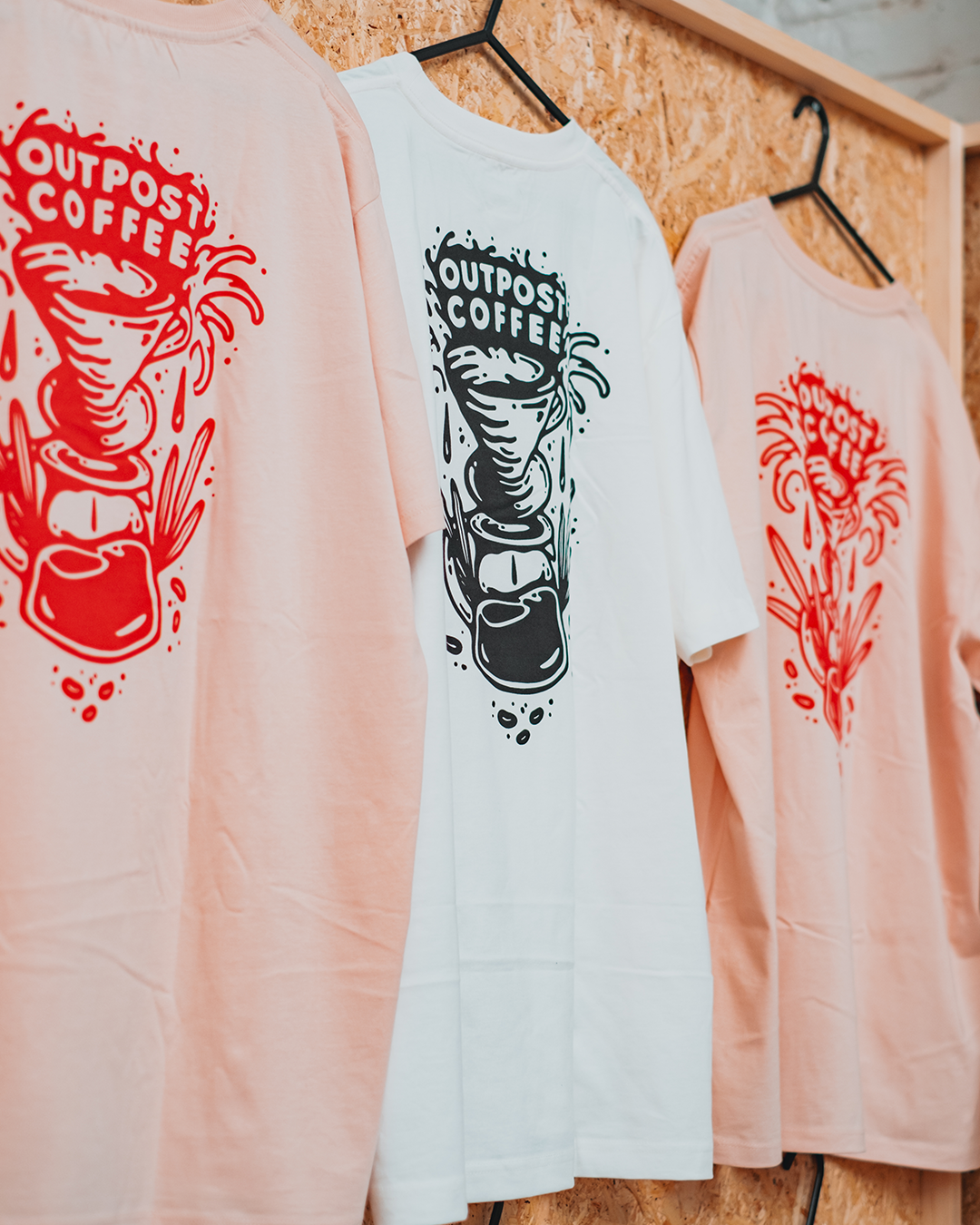 OUTPOST x ALBERT SOLDEVILA TEE - V60